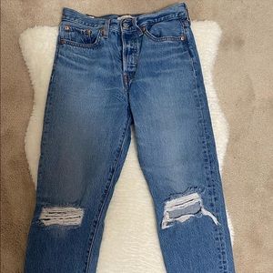 Straight Leg Wedgie Levi jeans